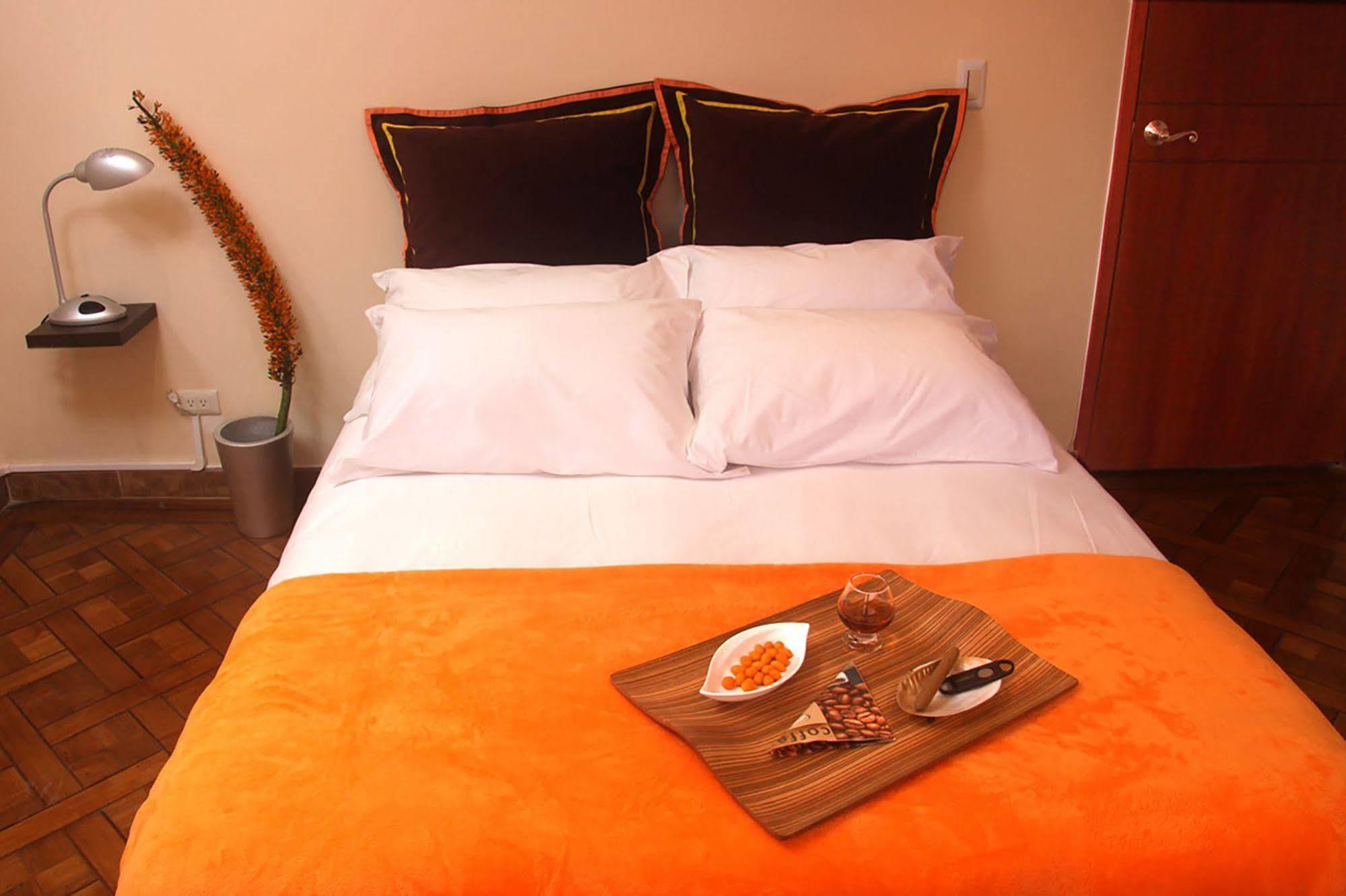 6 Suites Hotel Bogota Ngoại thất bức ảnh