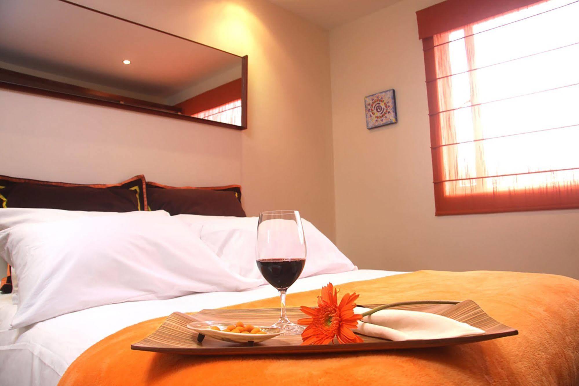 6 Suites Hotel Bogota Ngoại thất bức ảnh