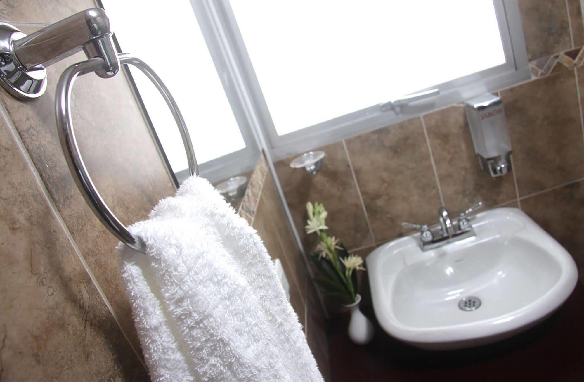 6 Suites Hotel Bogota Ngoại thất bức ảnh